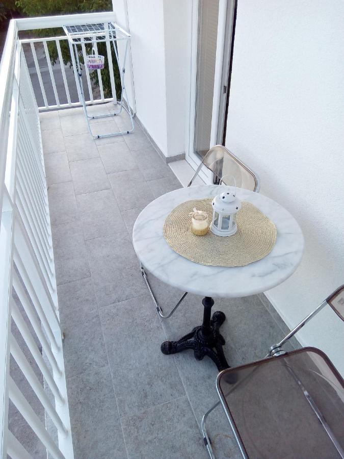 Studio Apartman Matkovic Imotski Exterior foto